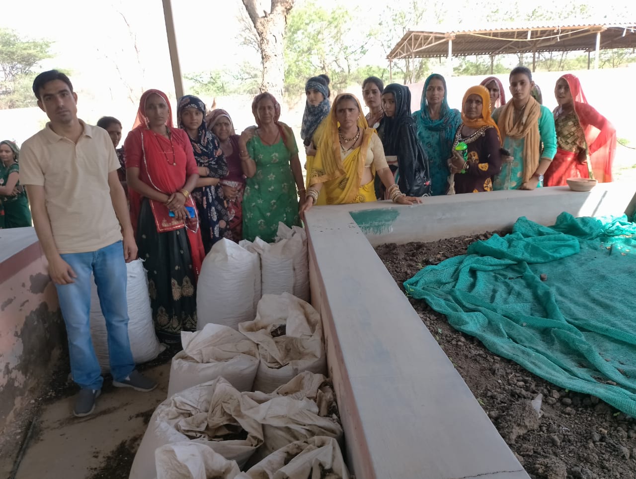Women farmers learning vermicompost preparation during SGJSS agricultural training, Rajasthan